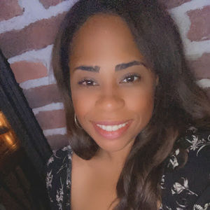 Meet your Posher, Chantele